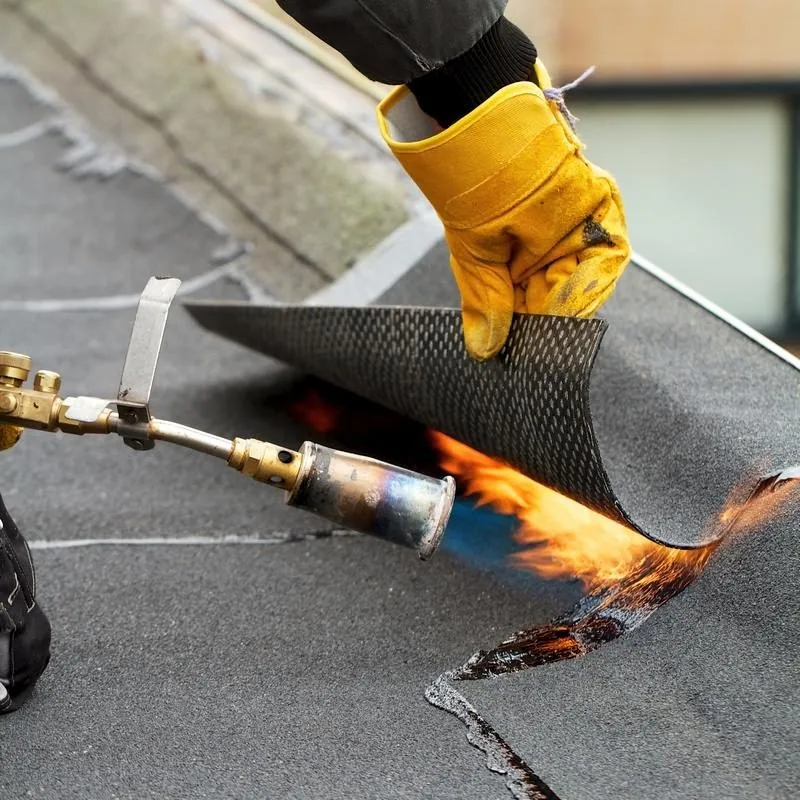 Parapet Detailing That Actually Holds — Signs to Watch