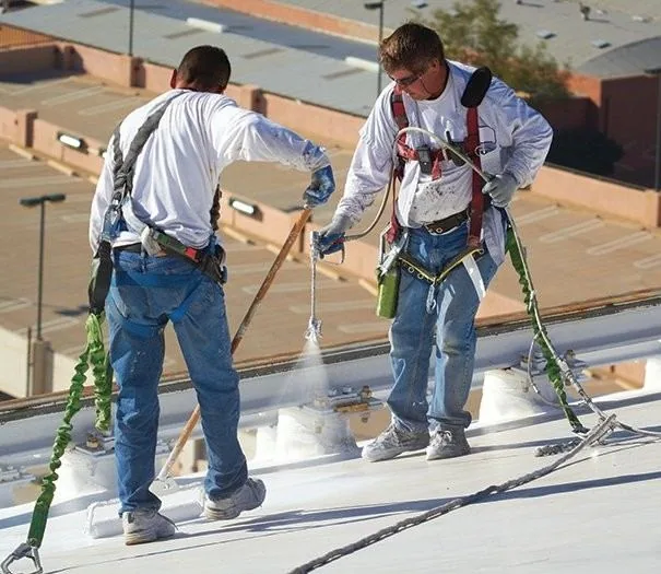 Silicone vs Acrylic: Which and When — Homeowner Checklist