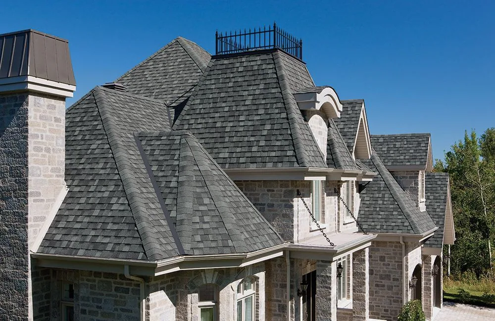 Solar Panels and Roof Maintenance in Santa Monica corridor