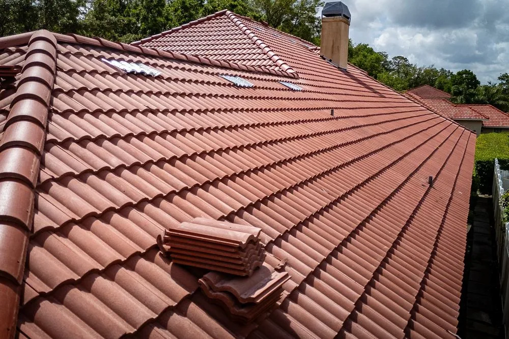 Clay vs Concrete Tile in the Southern California Climate — A Practical Guide